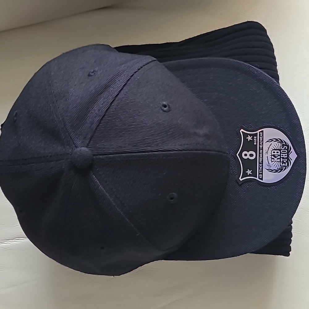 Man's Cap KBETHOS Premium Solid Fitted Baseball Cap Hat,Rrim Flat  Hat Size 8